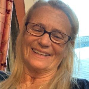 Meet your Posher, Dyanna